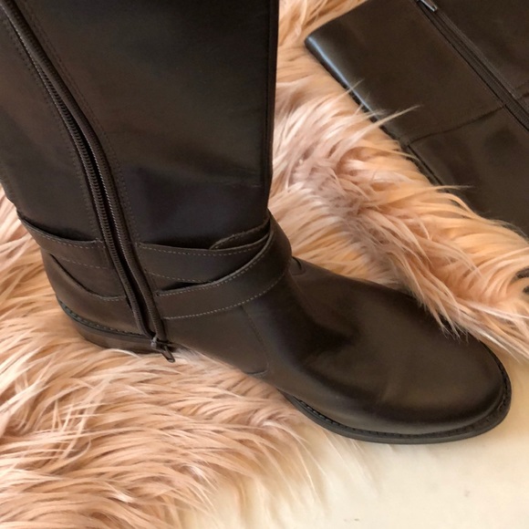 Bandolino Jiman Tall Leather Riding Boot - Picture 5 of 10